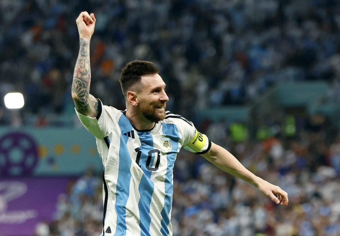 It is clear that Messi is in the best team in Argentina